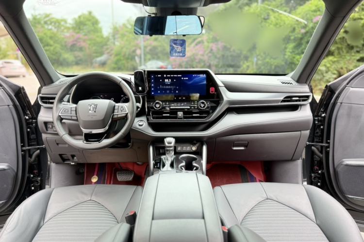 Used Toyota Crown Kluger 2023 2.5L HEV Four-Wheel Drive Prestige Edition Interior 3