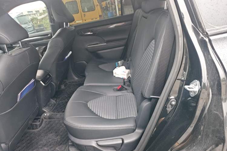 Used Toyota Crown Kluger 2023 2.5L HEV Four-Wheel Drive Prestige Edition Interior 4