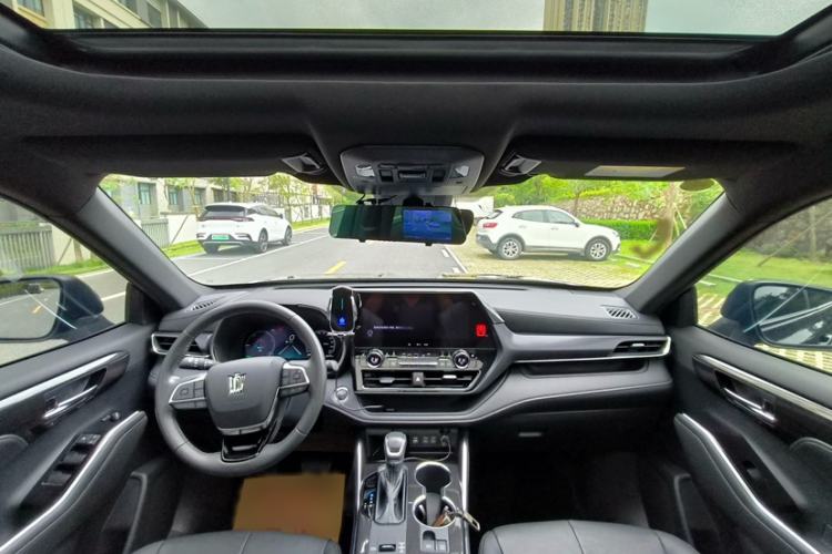 Used Toyota Crown Kluger 2023 2.5L HEV Four-Wheel Drive Prestige Edition Interior 4