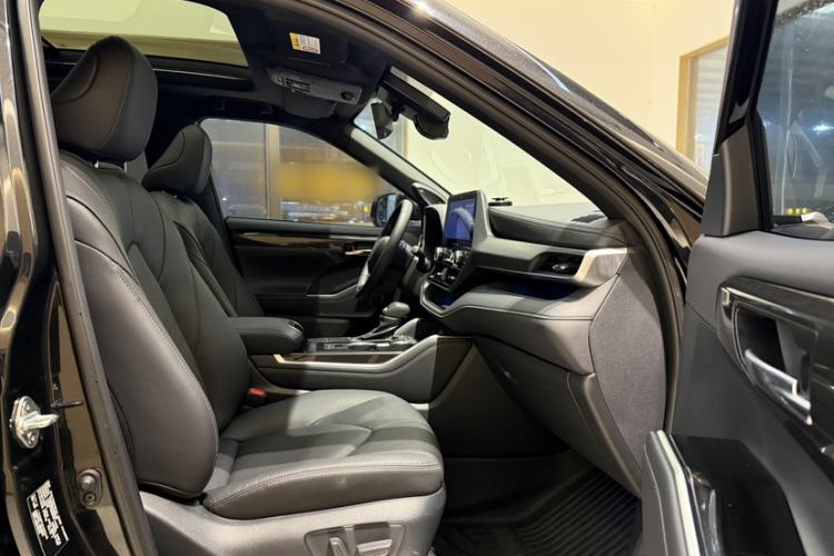 Used Toyota Crown Kluger 2023 2.5L HEV Four-Wheel Drive Flagship Edition Interior 5