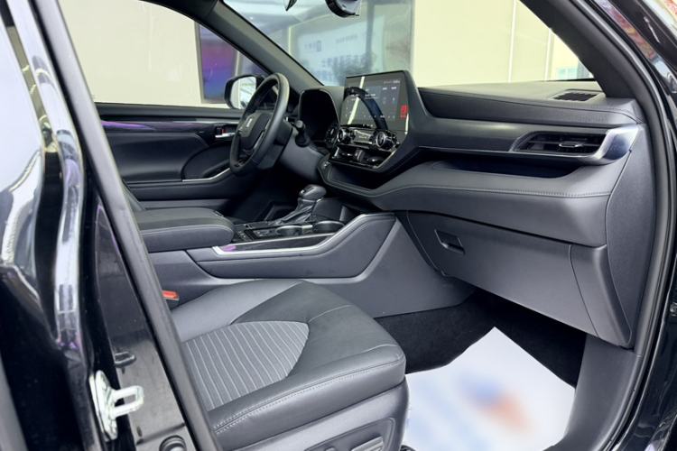 Used Toyota Crown Kluger 2023 2.5L HEV Four-Wheel Drive Prestige Edition Interior 5