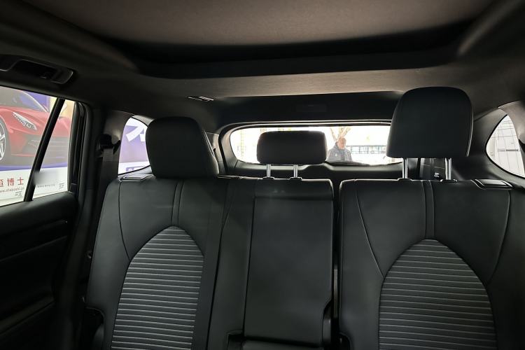 Used Toyota Crown Kluger 2023 2.5L HEV Four-Wheel Drive Prestige Edition Interior 5
