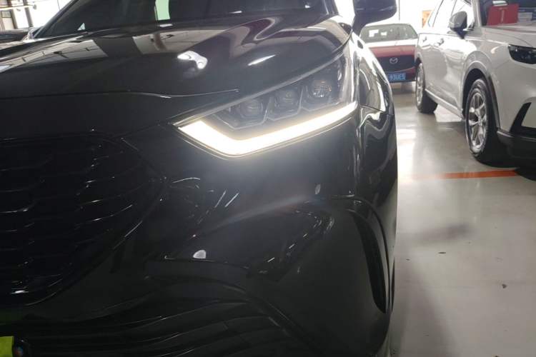 Used Toyota Crown Kluger 2023 2.5L HEV Four-Wheel Drive Prestige Edition Left Front Headlight