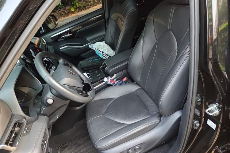 Used Toyota Crown Kluger 2023 2.5L HEV Four-Wheel Drive Flagship Edition Left Front Seat