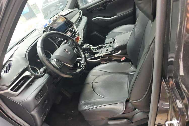Used Toyota Crown Kluger 2023 2.5L HEV Two-Wheel Drive Entry Version (5 Seats) Left Front Seat