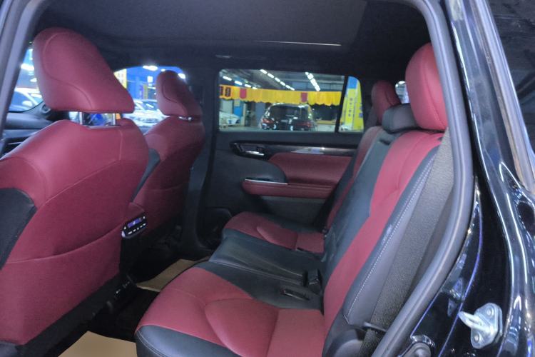 Used Toyota Crown Kluger 2023 2.5L HEV Four-Wheel Drive Flagship Edition Left Rear Seat