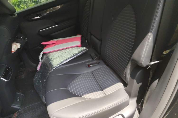 Used Toyota Crown Kluger 2023 2.5L HEV Four-Wheel Drive Luxury Edition Left Rear Seat