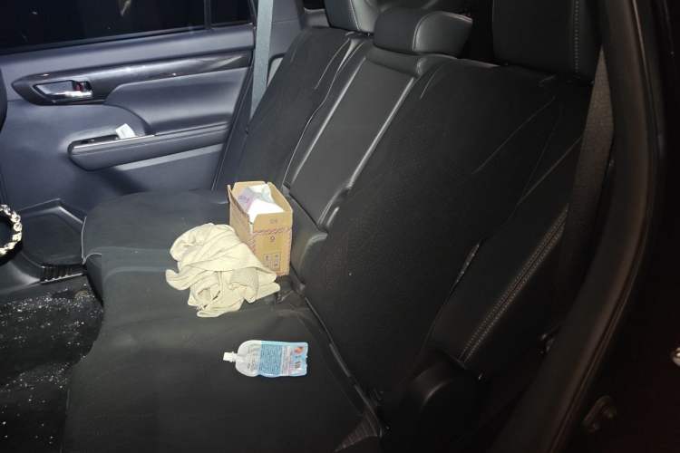 Used Toyota Crown Kluger 2023 2.5L HEV Four-Wheel Drive Prestige Edition Left Rear Seat