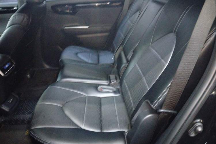 Used Toyota Crown Kluger 2023 2.5L HEV Two-Wheel Drive Entry Version (5 Seats) Left Rear Seat