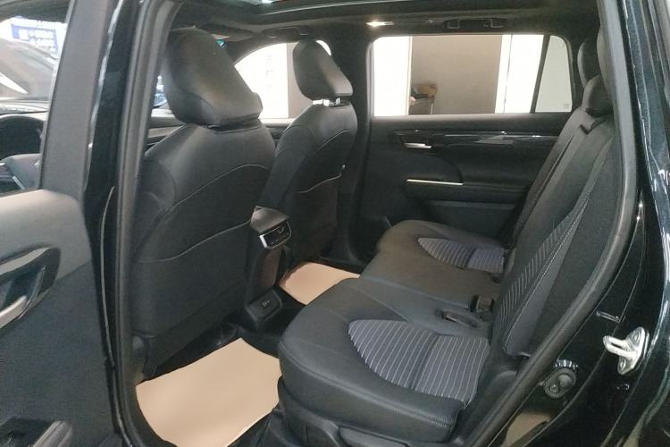 Used Toyota Crown Kluger 2023 2.5L HEV Four-Wheel Drive Luxury Edition Left Rear Seat