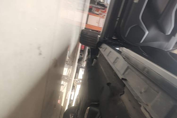 Used Toyota Crown Kluger 2023 2.5L HEV Four-Wheel Drive Prestige Edition Left Side Sill
