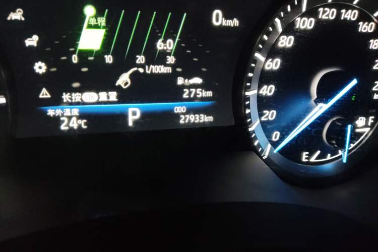 Used Toyota Crown Kluger 2023 2.5L HEV Four-Wheel Drive Elite Edition Odometer Close Up