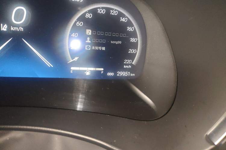 Used Toyota Crown Kluger 2023 2.5L HEV Four-Wheel Drive Prestige Edition Odometer Close Up