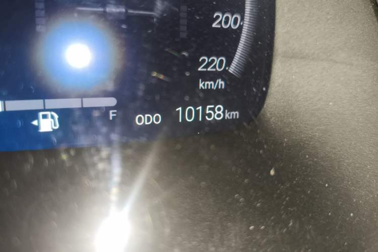 Used Toyota Crown Kluger 2023 2.5L HEV Four-Wheel Drive Prestige Edition Odometer Close Up