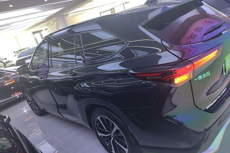 Used Toyota Crown Kluger 2023 2.5L HEV Four-Wheel Drive Prestige Edition Rear Left 45 Deg
