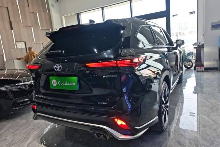 Used Toyota Crown Kluger 2023 2.5L HEV Four-Wheel Drive Prestige Edition Rear Right 45 Deg
