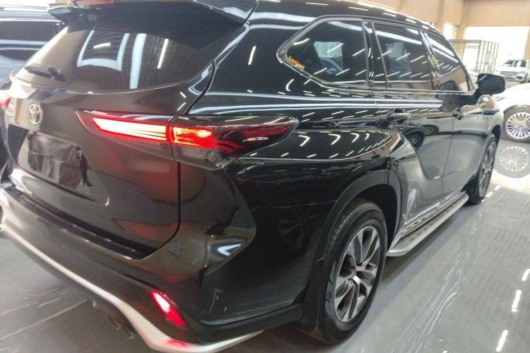 Used Toyota Crown Kluger 2023 2.5L HEV Two-Wheel Drive Entry Version (5 Seats) Rear Right 45 Deg
