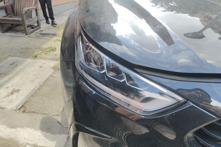 Used Toyota Crown Kluger 2023 2.5L HEV Four-Wheel Drive Flagship Edition Right Front Headlight