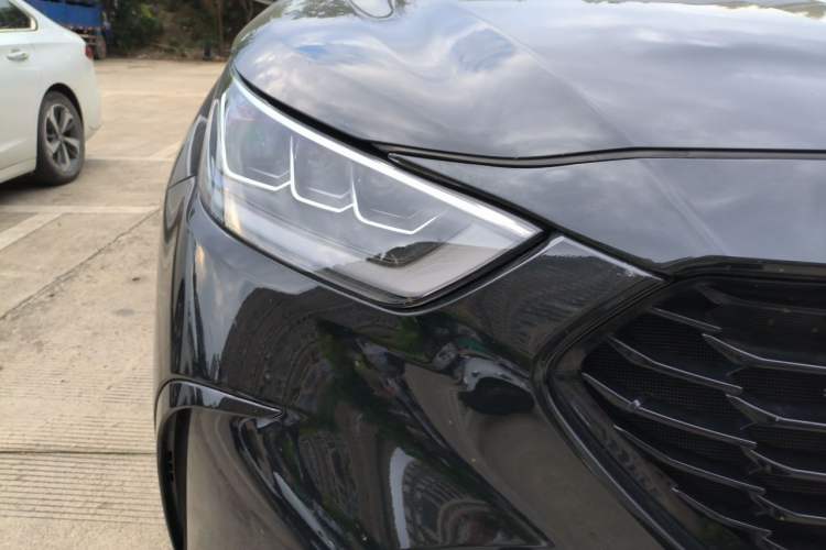 Used Toyota Crown Kluger 2023 2.5L HEV Four-Wheel Drive Luxury Edition Right Front Headlight