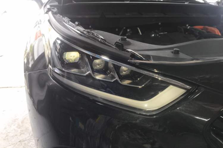 Used Toyota Crown Kluger 2023 2.5L HEV Four-Wheel Drive Prestige Edition Right Front Headlight