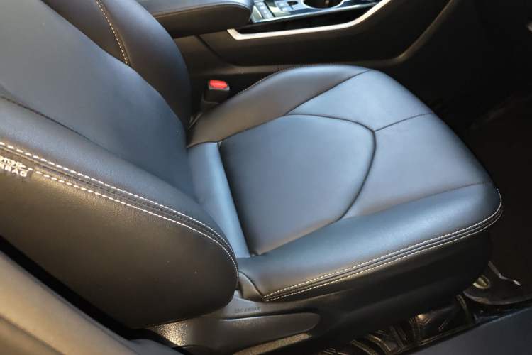 Used Toyota Crown Kluger 2023 2.5L HEV Four-Wheel Drive Elite Edition Right Front Seat