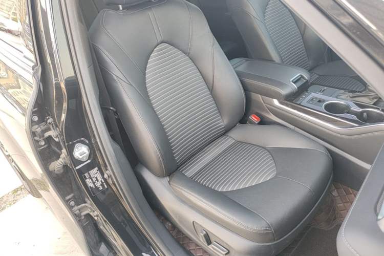 Used Toyota Crown Kluger 2023 2.5L HEV Four-Wheel Drive Luxury Edition Right Front Seat