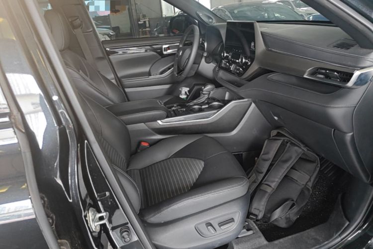 Used Toyota Crown Kluger 2023 2.5L HEV Four-Wheel Drive Luxury Edition Right Front Seat