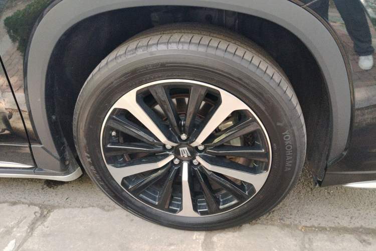 Used Toyota Crown Kluger 2023 2.5L HEV Four-Wheel Drive Prestige Edition Right Front Wheel Hub