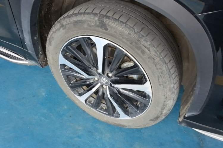 Used Toyota Crown Kluger 2023 2.5L HEV Four-Wheel Drive Prestige Edition Right Front Wheel Hub
