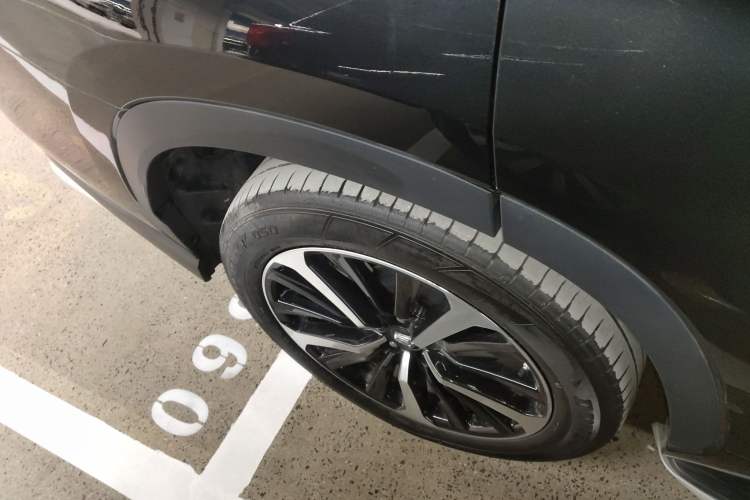 Used Toyota Crown Kluger 2023 2.5L HEV Four-Wheel Drive Prestige Edition Right Rear Wheel Hub