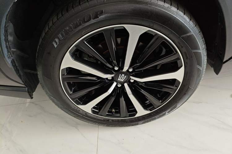 Used Toyota Crown Kluger 2023 2.5L HEV Four-Wheel Drive Luxury Edition Right Rear Wheel Hub