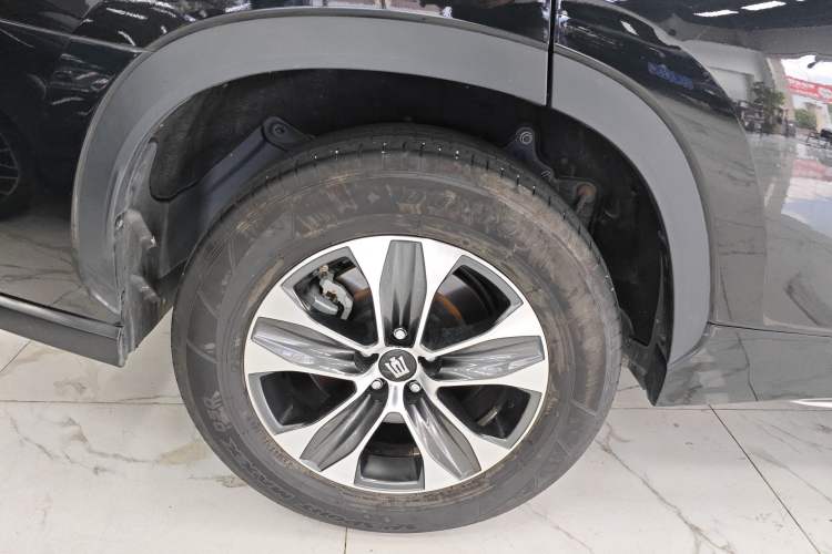 Used Toyota Crown Kluger 2023 2.5L HEV Two-Wheel Drive Entry Version (5 Seats) Right Rear Wheel Hub