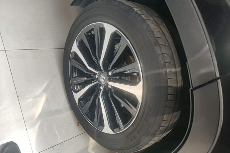 Used Toyota Crown Kluger 2023 2.5L HEV Four-Wheel Drive Prestige Edition Right Rear Wheel Hub