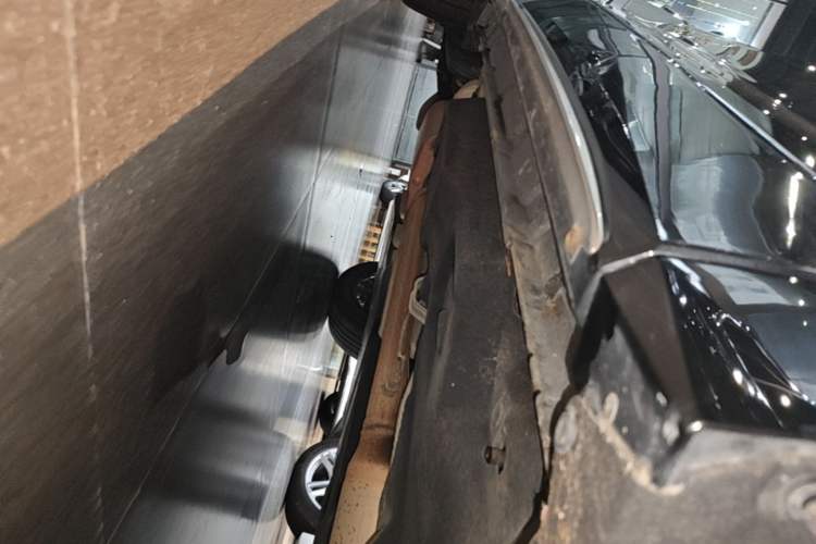 Used Toyota Crown Kluger 2023 2.5L HEV Four-Wheel Drive Prestige Edition Right Side Sill