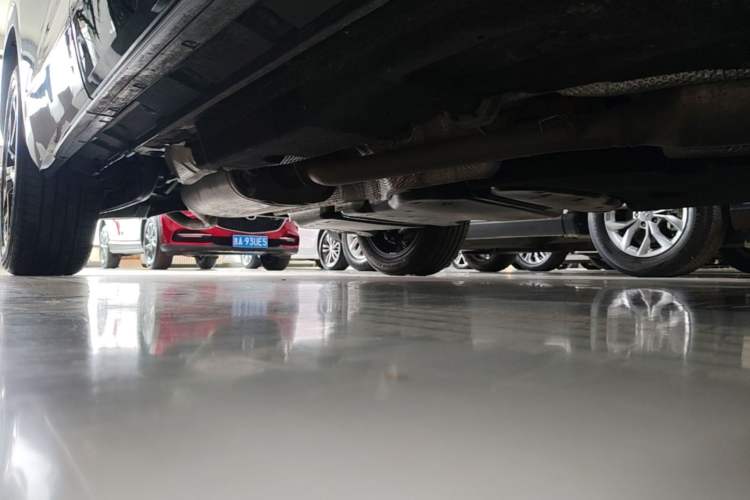 Used Toyota Crown Kluger 2023 2.5L HEV Four-Wheel Drive Prestige Edition Right Side Sill