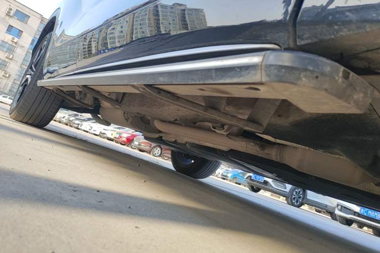 Used Toyota Crown Kluger 2023 2.5L HEV Four-Wheel Drive Luxury Edition Right Side Sill