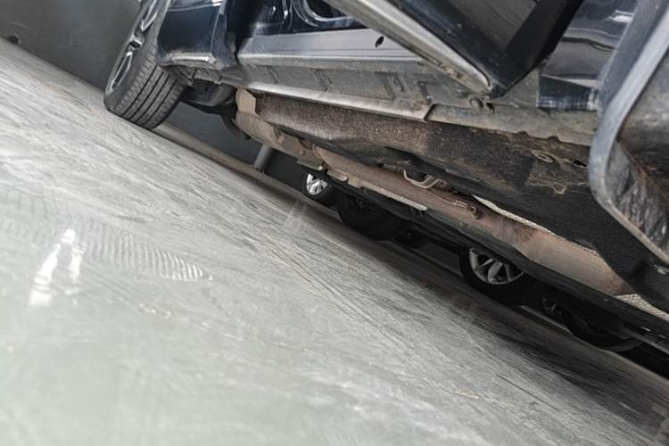 Used Toyota Crown Kluger 2023 2.5L HEV Four-Wheel Drive Luxury Edition Right Side Sill