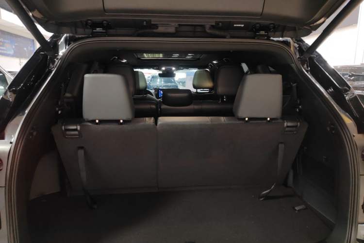 Used Toyota Crown Kluger 2023 2.5L HEV Four-Wheel Drive Prestige Edition Trunk