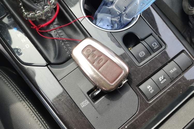 Used Toyota Crown Kluger 2023 2.5L HEV Four-Wheel Drive Prestige Edition Vehicle Key