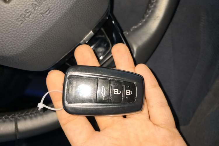 Used Toyota Crown Kluger 2023 2.5L HEV Four-Wheel Drive Prestige Edition Vehicle Key