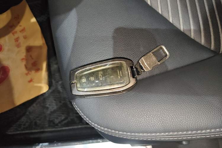 Used Toyota Crown Kluger 2023 2.5L HEV Four-Wheel Drive Prestige Edition Vehicle Key