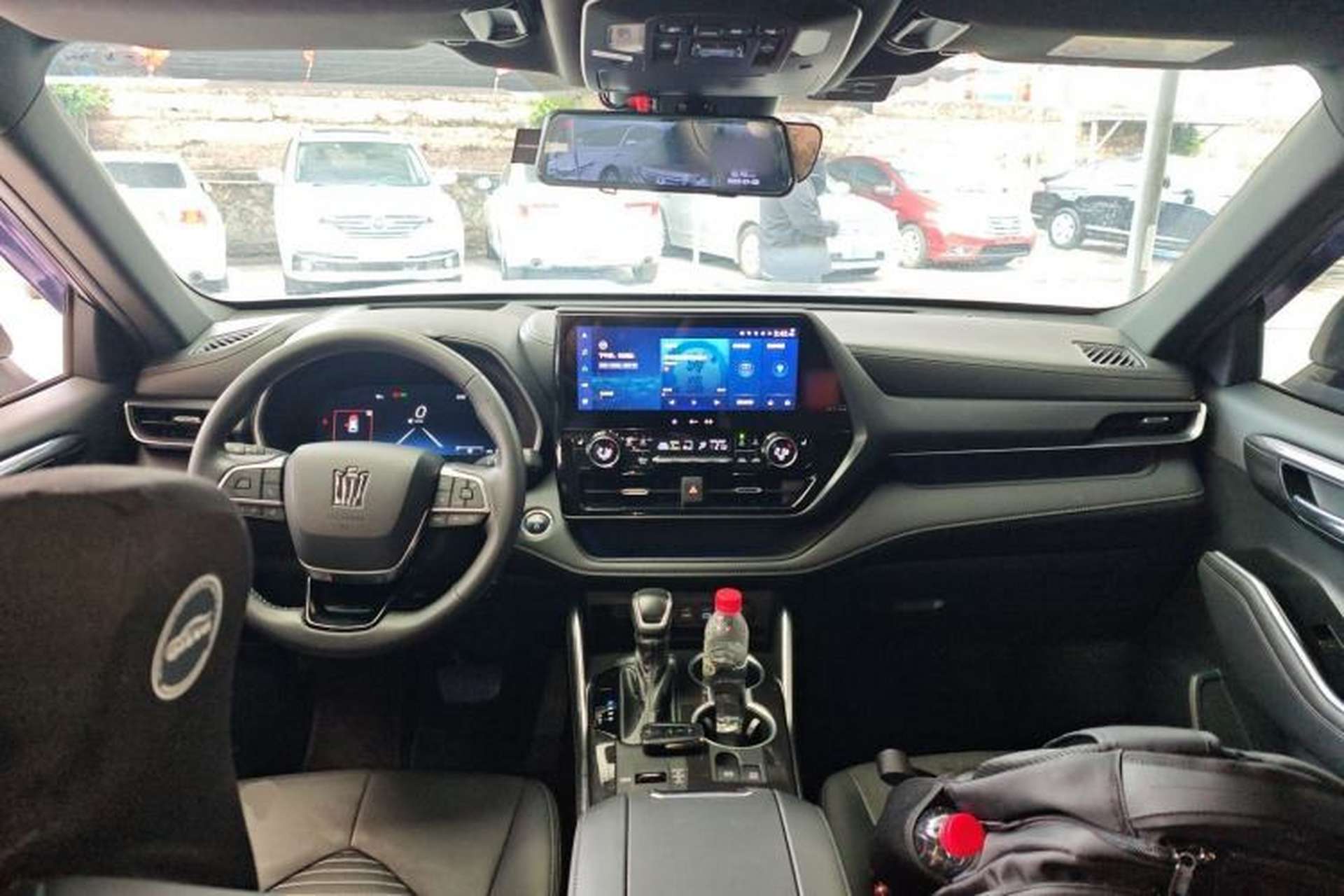 Used Toyota Crown Kluger 2023 2.5L HEV Four-Wheel Drive Prestige Edition Center Console