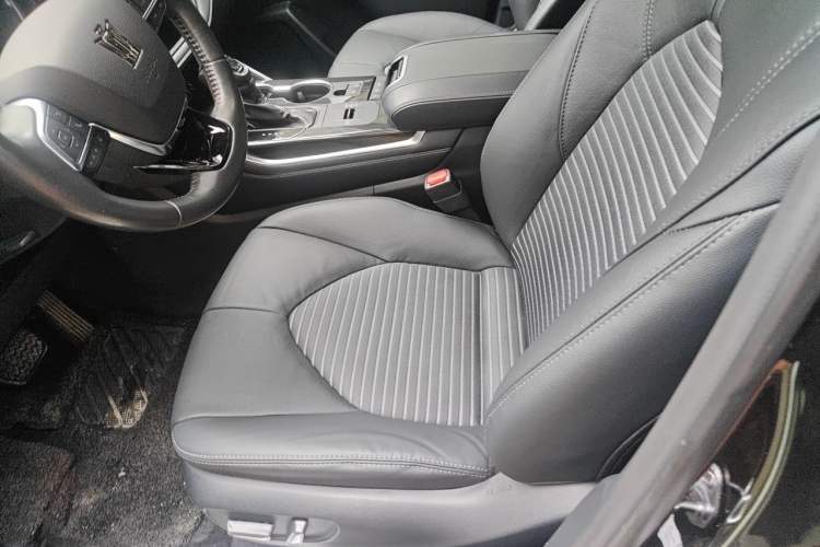 Used Toyota Crown Kluger 2023 2.5L HEV Four-Wheel Drive Luxury Edition Left Front Seat