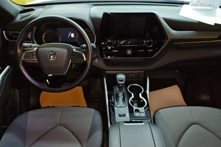 Used Toyota Crown Kluger 2023 2.5L HEV Four-Wheel Drive Elite Edition Center Console