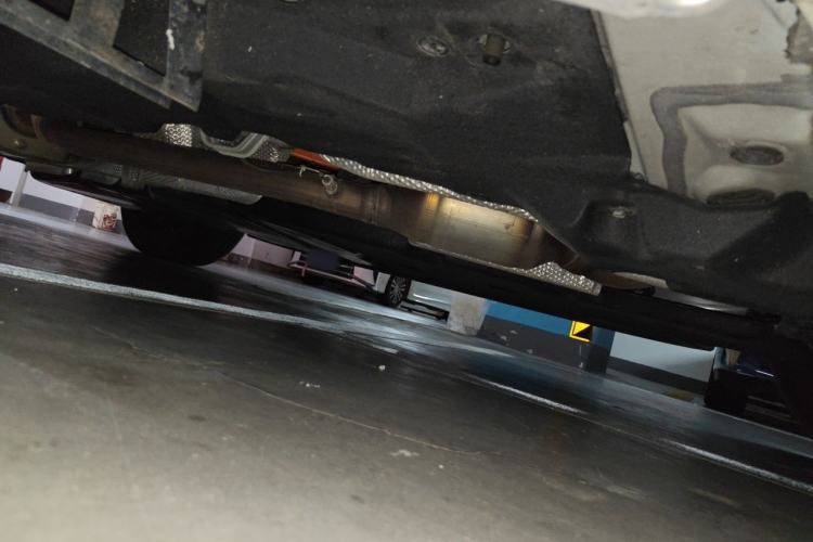 Used Toyota Crown Kluger 2023 2.5L HEV Four-Wheel Drive Flagship Edition Chassis Front Right
