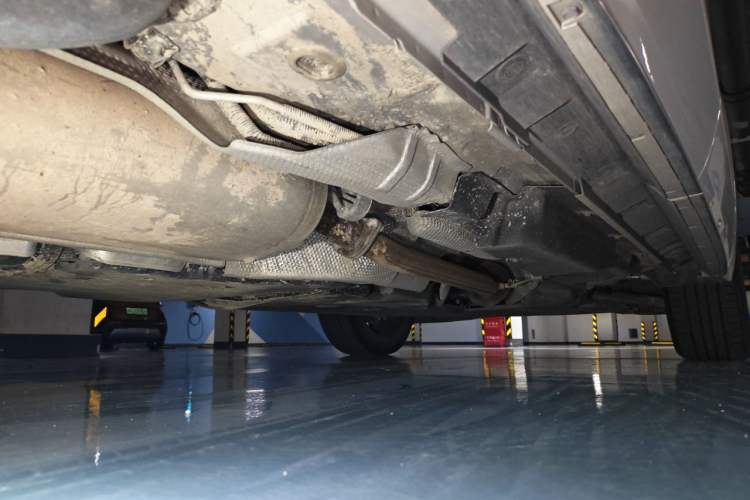 Used Toyota Crown Kluger 2023 2.5L HEV Four-Wheel Drive Luxury Edition Chassis Rear Right