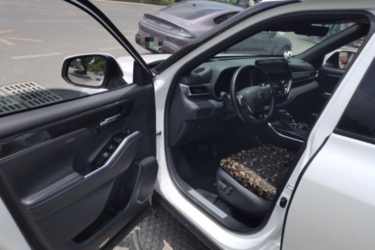 Used Toyota Crown Kluger 2023 2.5L HEV Four-Wheel Drive Prestige Edition Driver Seat