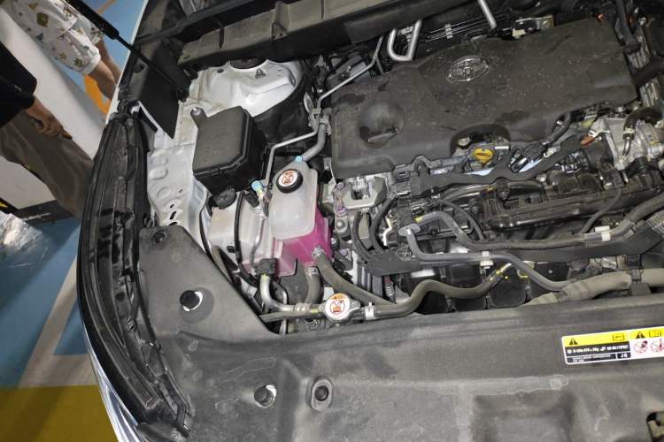 Used Toyota Crown Kluger 2023 2.5L HEV Four-Wheel Drive Luxury Edition Engine Bay Right