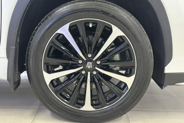 Used Toyota Crown Kluger 2023 2.5L HEV Four-Wheel Drive Prestige Edition Exterior 3