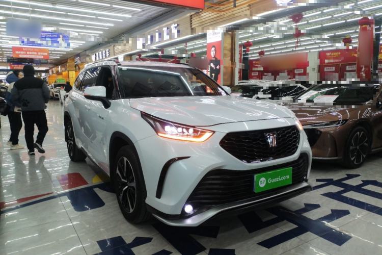 Used Toyota Crown Kluger 2023 2.5L HEV Four-Wheel Drive Prestige Edition Front Right 45 Deg